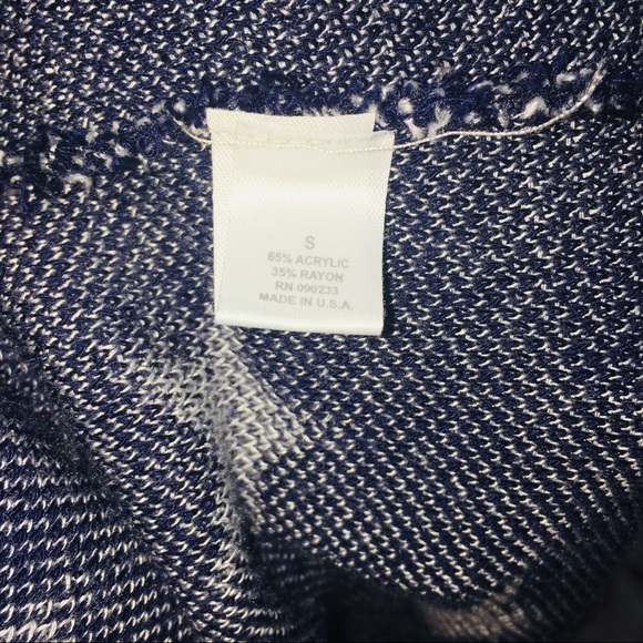 Kirra Cardigan Sweater Size Small - Picture 6 of 6